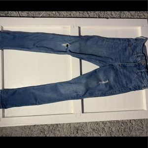 Hollister jeans